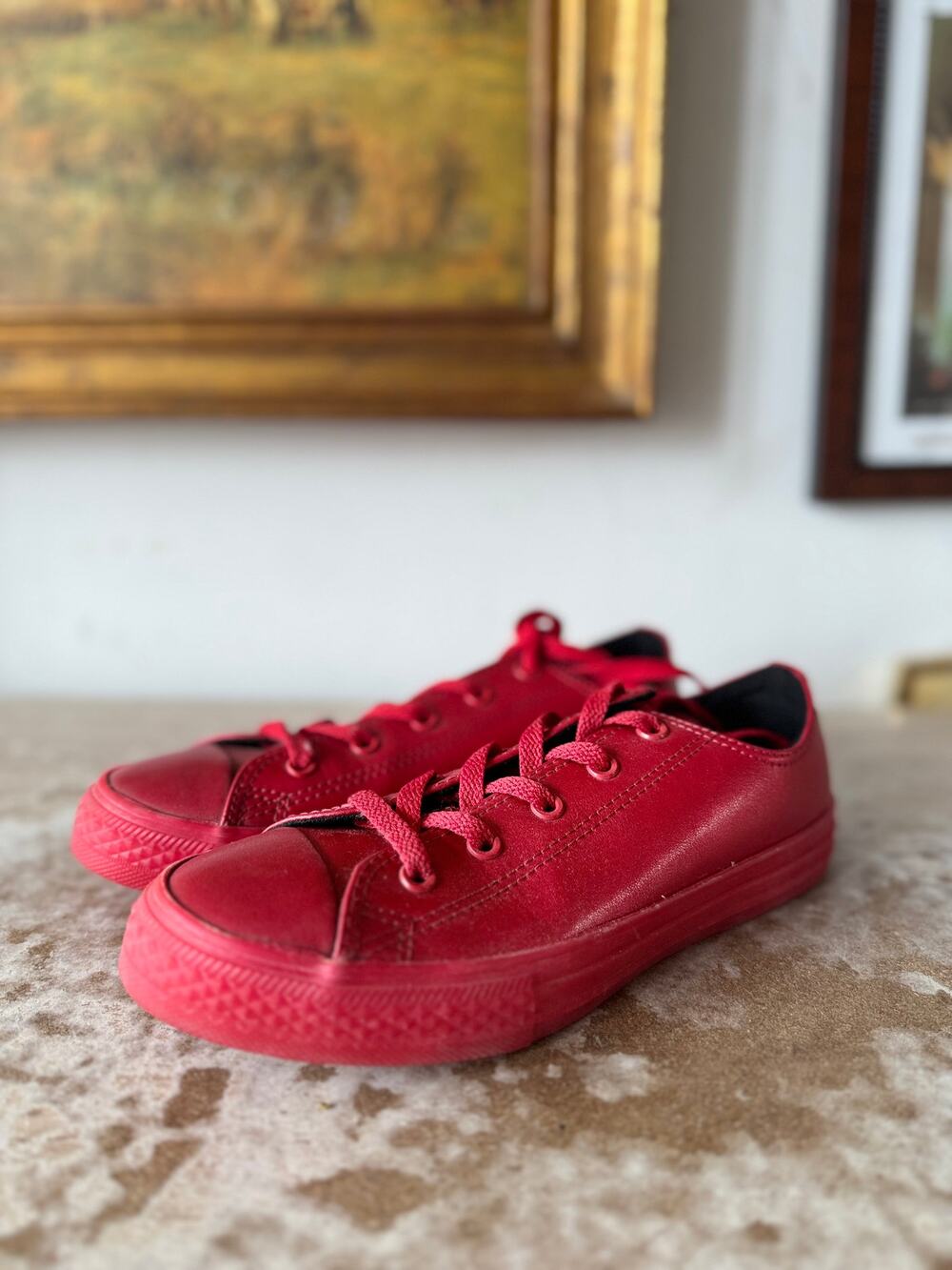 Converse Low Top Faux Leather Monochrome Triple Red Sneakers Size Womens 6